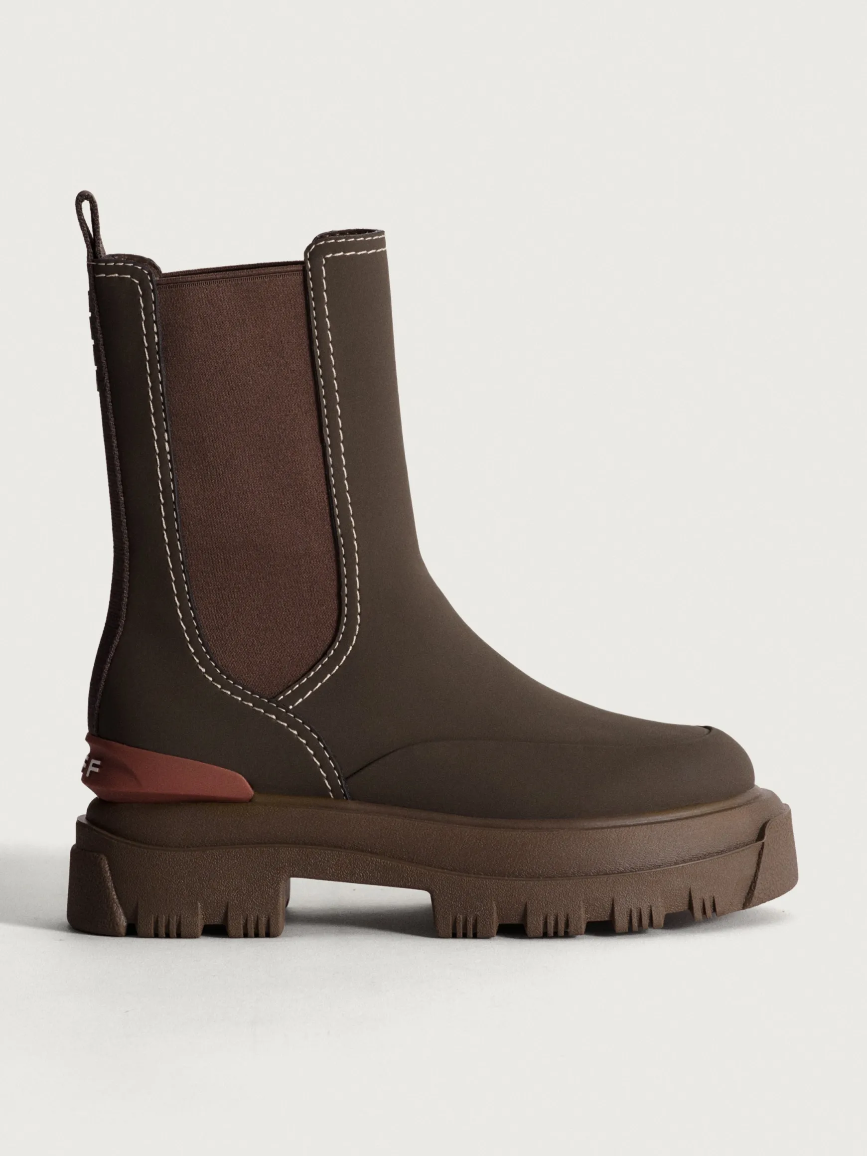 BOTTE LAKE TAUPE